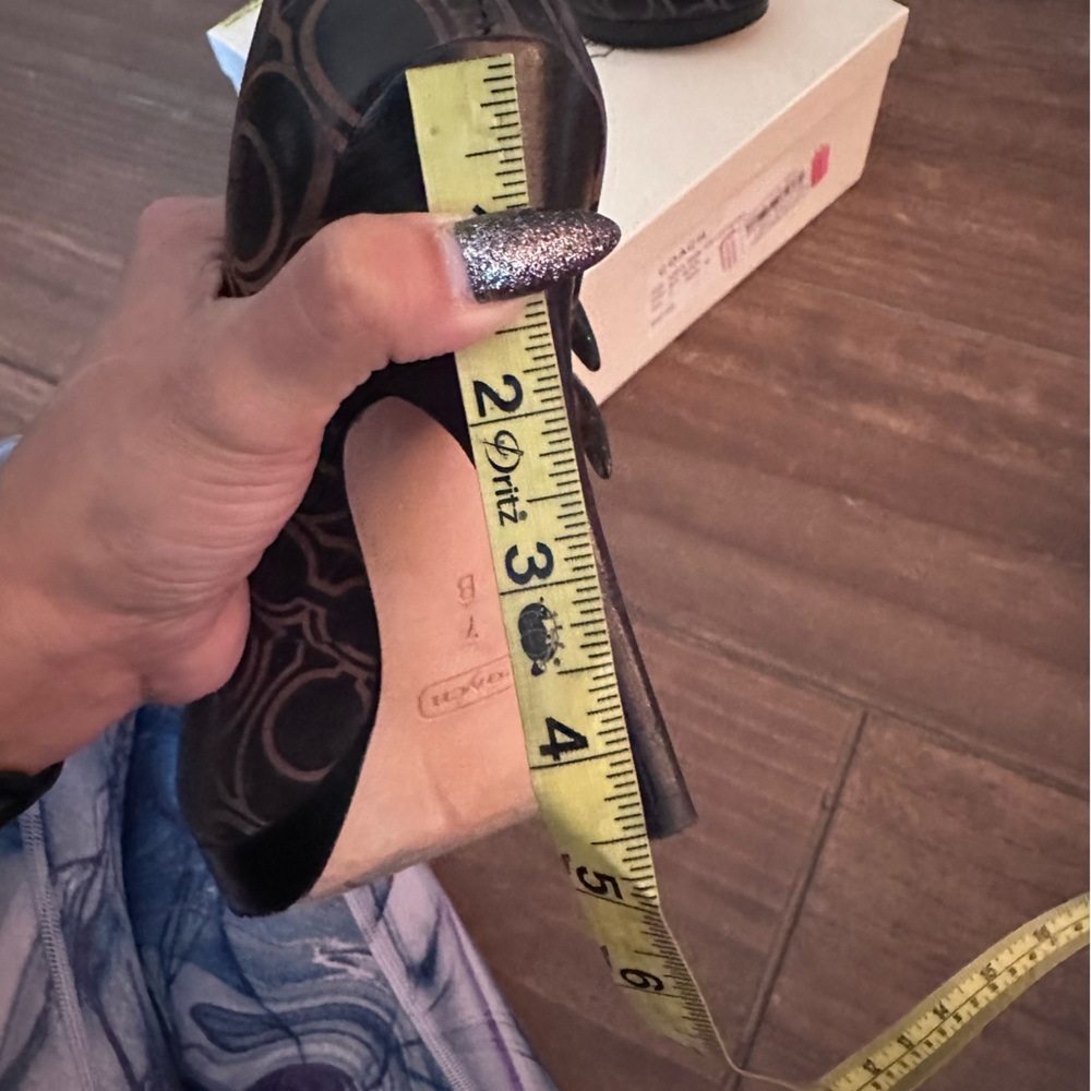 Coach high heel pumps - Picture 13 of 13